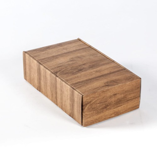 scatola finto legno.jpg